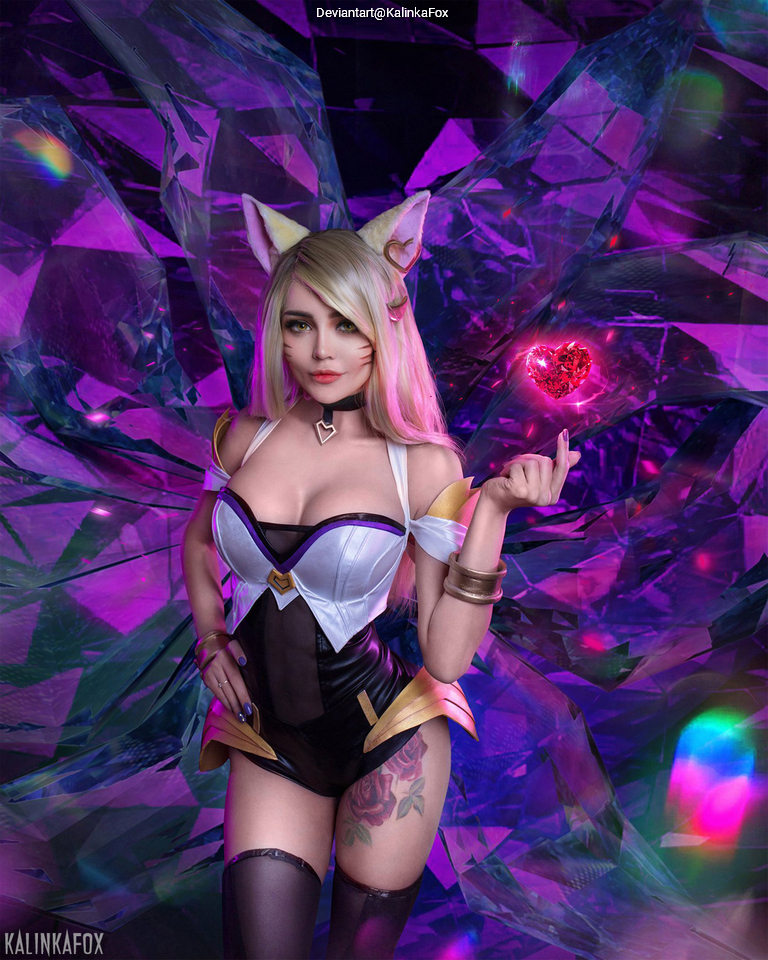 League of Legends - Ahri (The Nine-Tailed Fox) (KDA) Cosplay character costume portrait