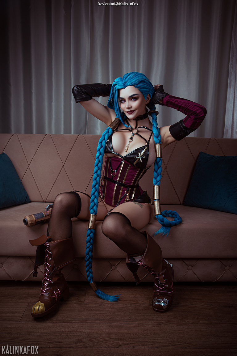 League of Legends - Jinx (The Loose Cannon) (Lingerie) Cosplay character recreation portrait