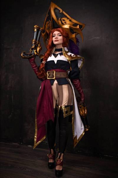 League of Legends - Miss Fortune (Waterloo) Cosplay