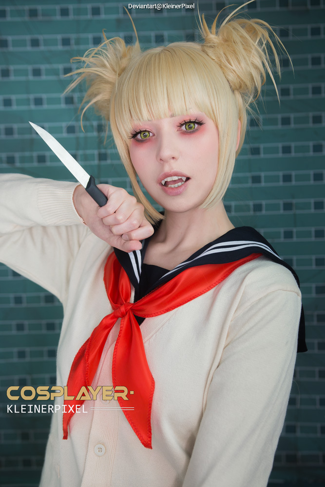 My Hero Academia - Himiko Toga (Yakuza Toga) Cosplay character costume portrait
