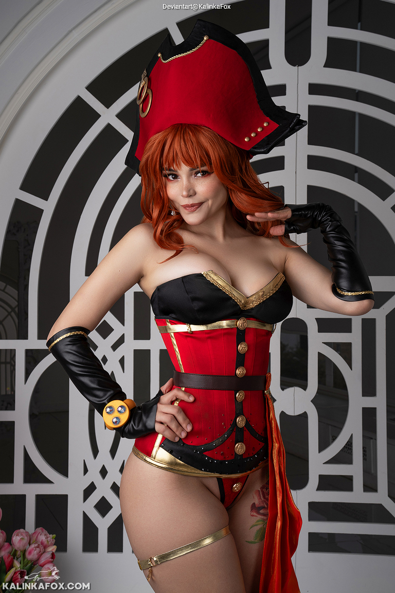 One Piece - Nami (Cat Burglar) (Pirate) Cosplay full length photo