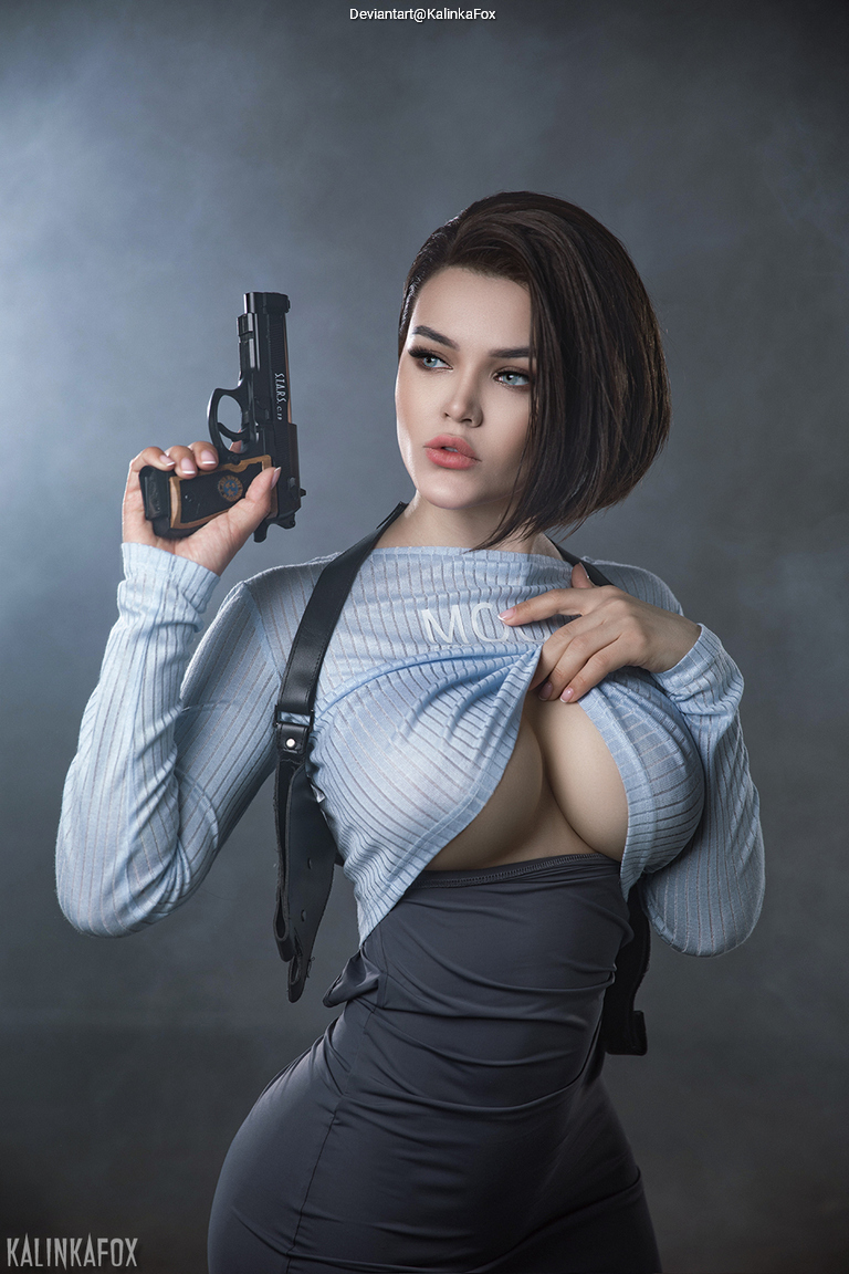Resident Evil 3 - Nemesis - Jill Valentine (Concept) Cosplay full length photo