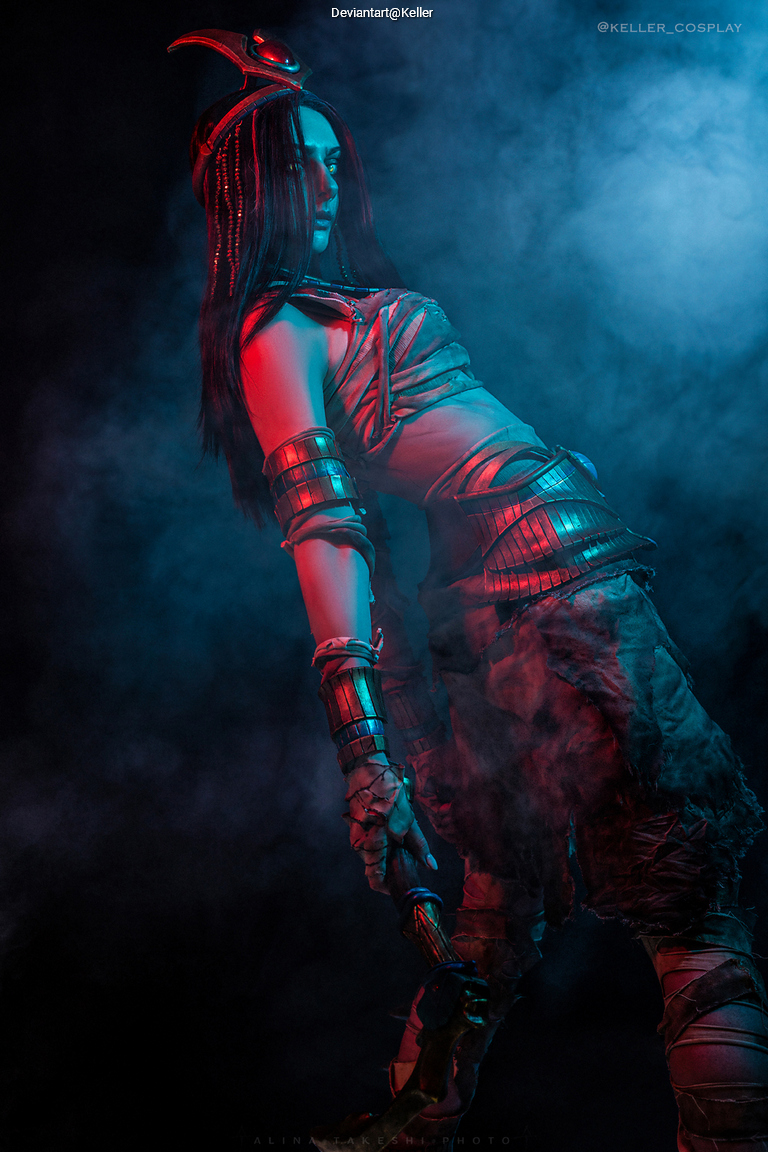 Smite - Izanami (Matron of the Dead) Cosplay full body portrait