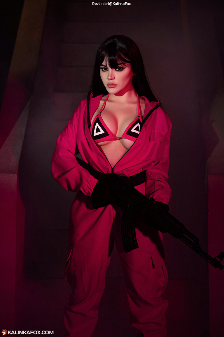 Squid Game - Pink Guards (Female) Cosplay character portrait photography