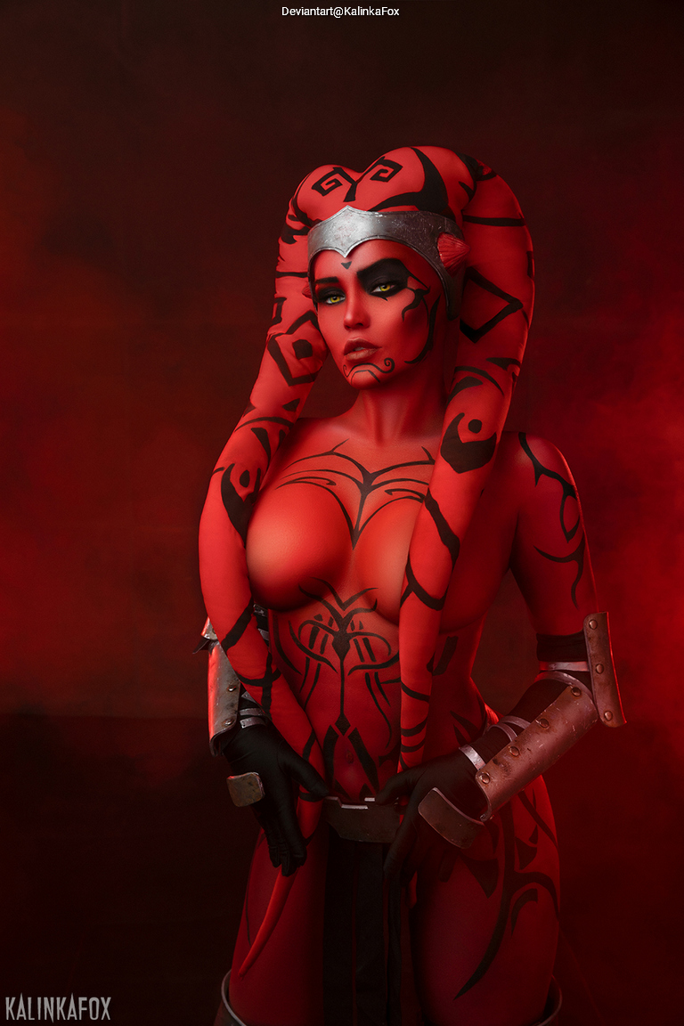Star Wars - Legacy Broken - Darth Talon (Alema Rar) (Lingerie) Cosplay full body portrait