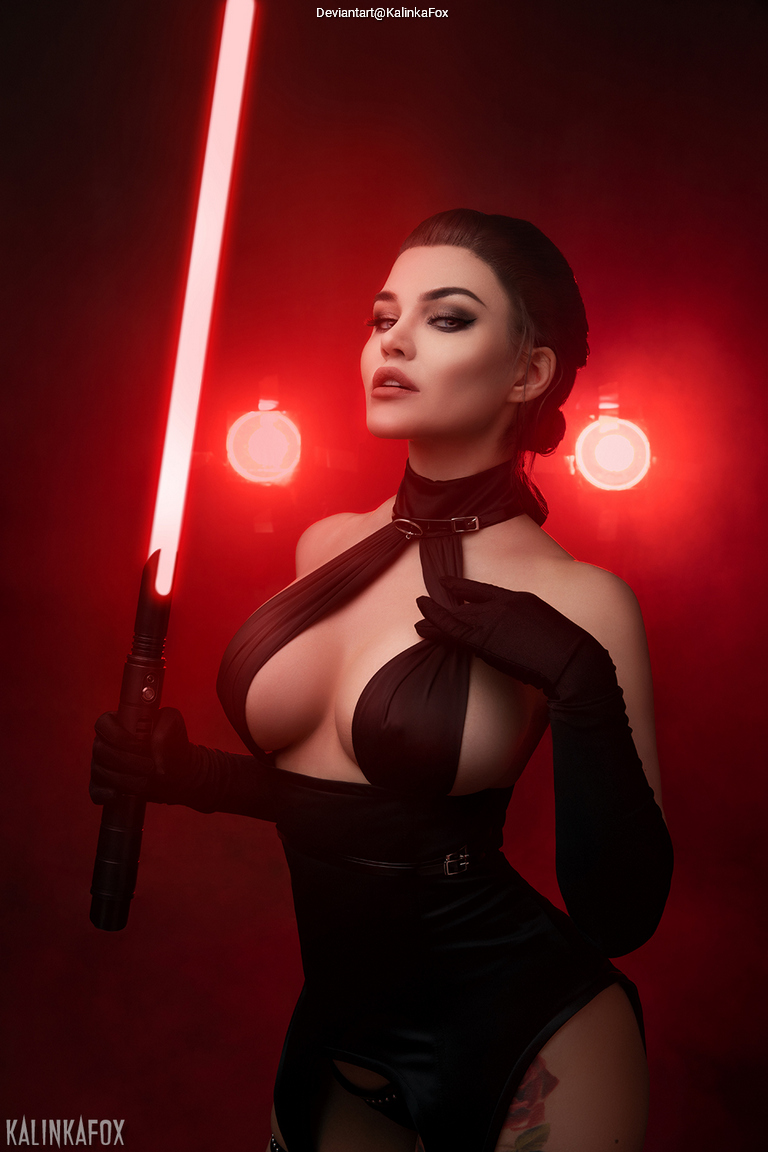 Star Wars - The Force Awakens - Rey Skywalker (Rey Palpatine) (Lingerie) Cosplay costume showcase portrait