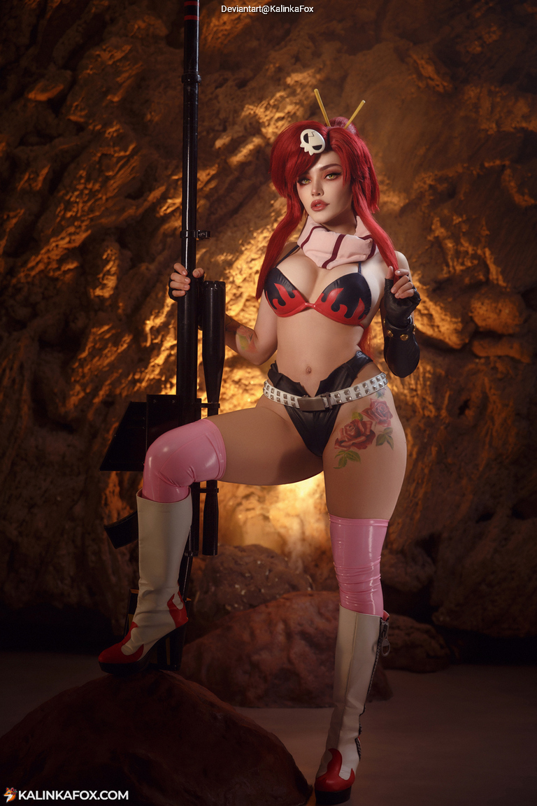 Tengen Toppa Gurren Lagann - Yoko Littner Cosplay full body character photo