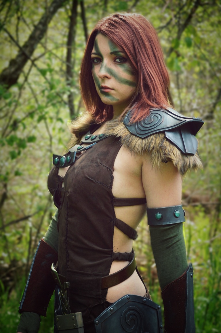The Elder Scrolls 5 - Skyrim - Aela the Huntress Cosplay anime character costume photo