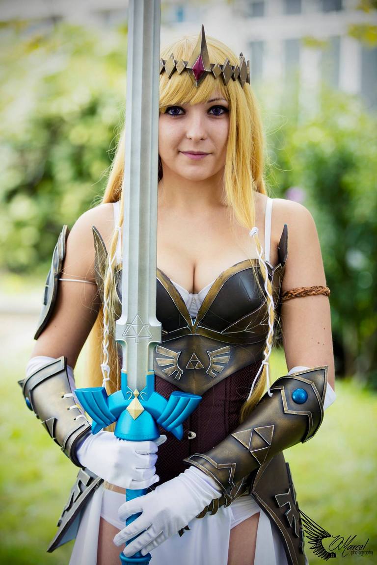 The Legend of Zelda - Princess Zelda (Concept) Cosplay character costume portrait