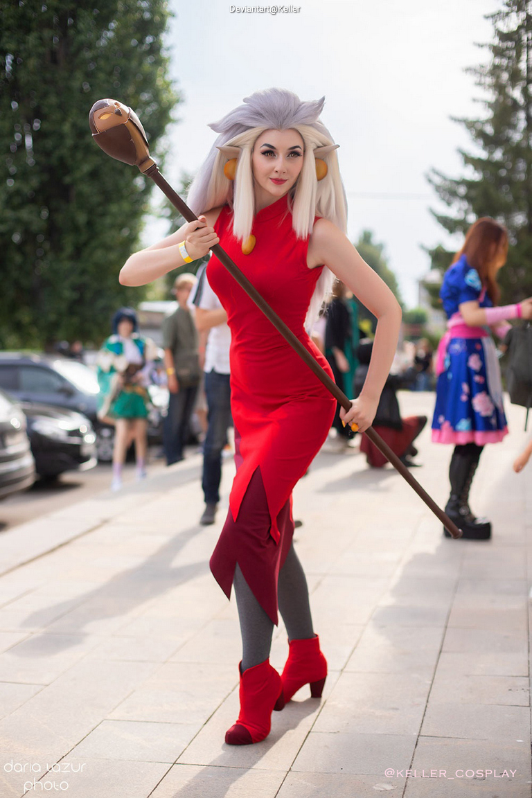 The Owl House - Edalyn Clawthorne Cosplay full body portrait photography