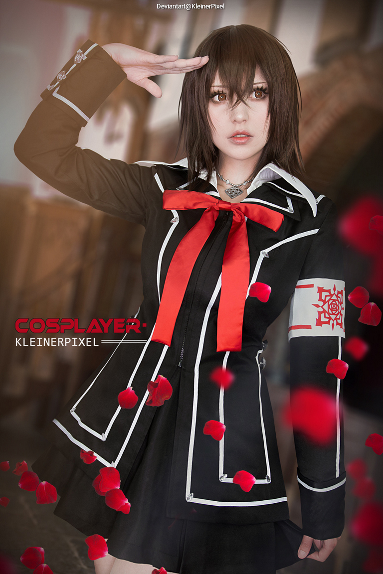 Vampire Knight - Yuki Kuran (Yuki Cross) Cosplay full length photo