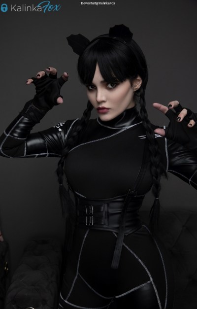 Wednesday - Wednesday Addams (Kitty) Cosplay