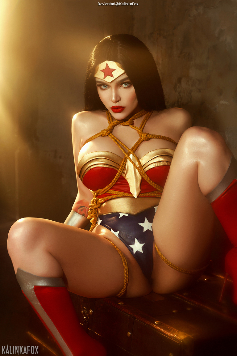 Wonder Woman (TV Series) - Diana Prince (Diana of Themyscira) (Wonder Woman) (Shibari) Cosplay full body portrait