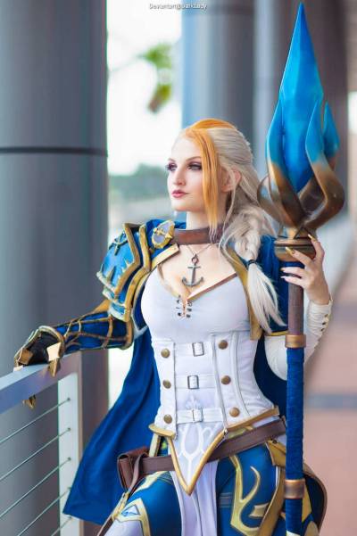 World of Warcraft - Battle for Azeroth - Jaina Proudmoore Cosplay