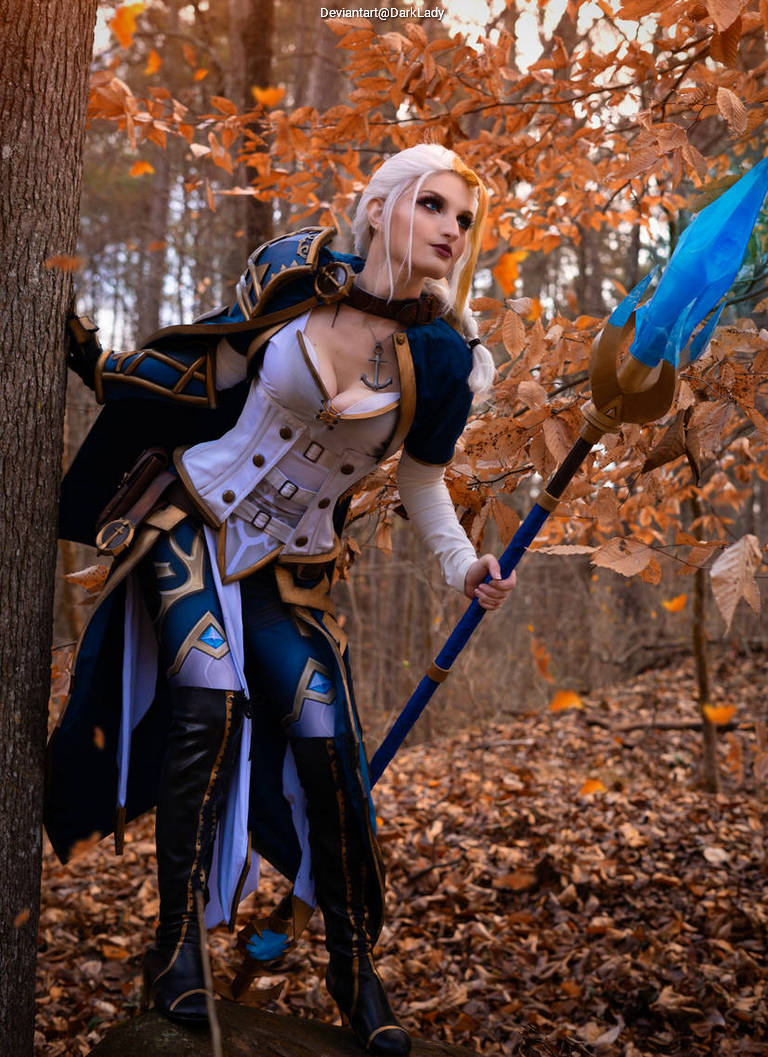 World of Warcraft - Battle for Azeroth - Jaina Proudmoore Cosplay full body character photo