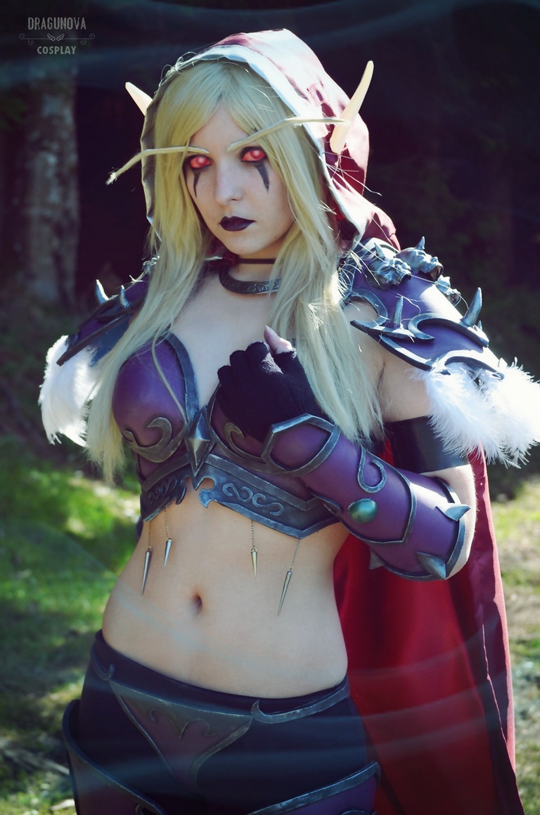 World of Warcraft - Sylvanas Windrunner (The Banshee Queen) Cosplay character costume portrait