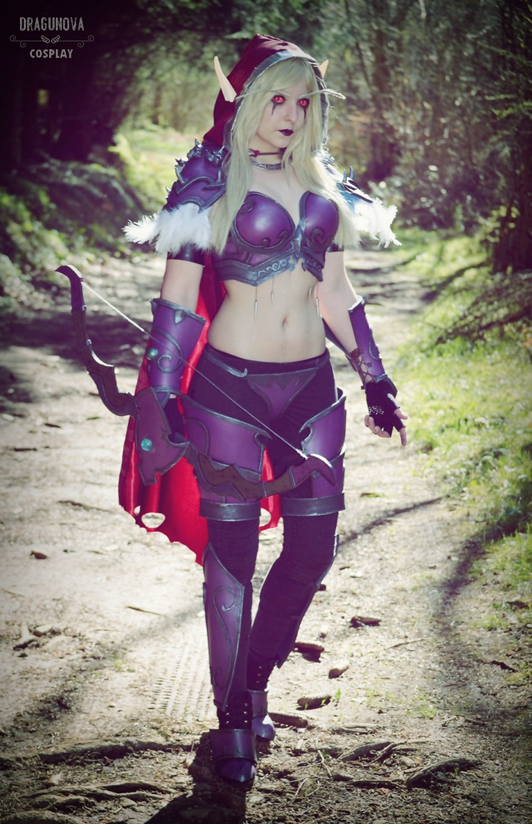 World of Warcraft - Sylvanas Windrunner (The Banshee Queen) Cosplay full body portrait