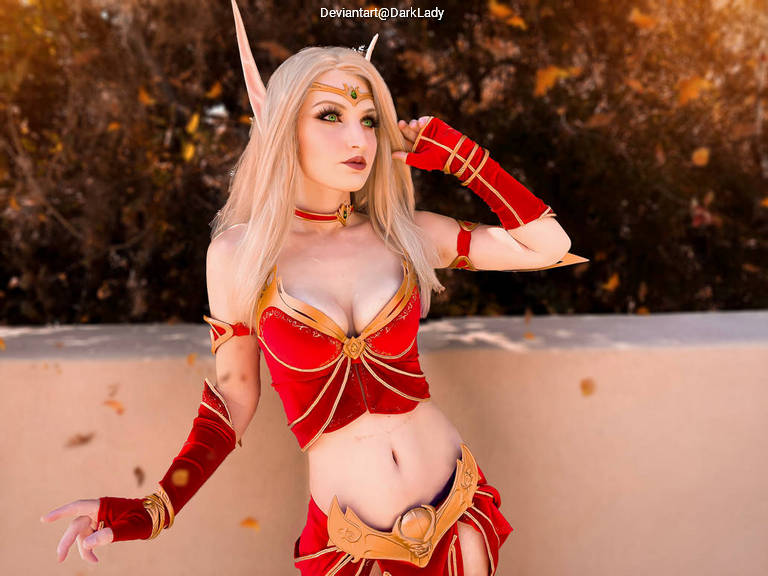 World of Warcraft - The Burning Crusade - Blood Elf (Mage) Cosplay character costume portrait