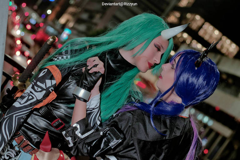 Arknights - Hoshiguma & Ch en Cosplay full body portrait