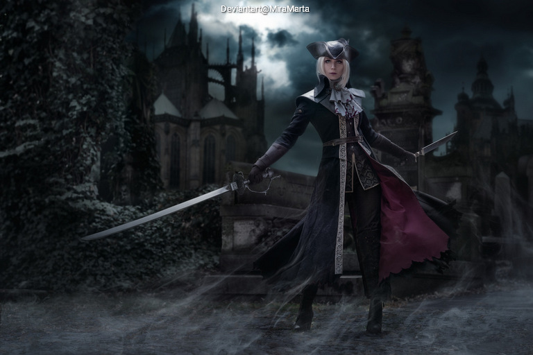 Bloodborne - Hunter Cosplay - character costume portrait