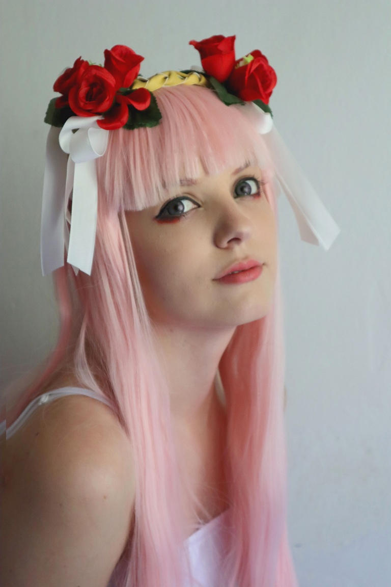 DARLING in the FRANXX - Zero Two (Partner Killer) Cosplay full body portrait