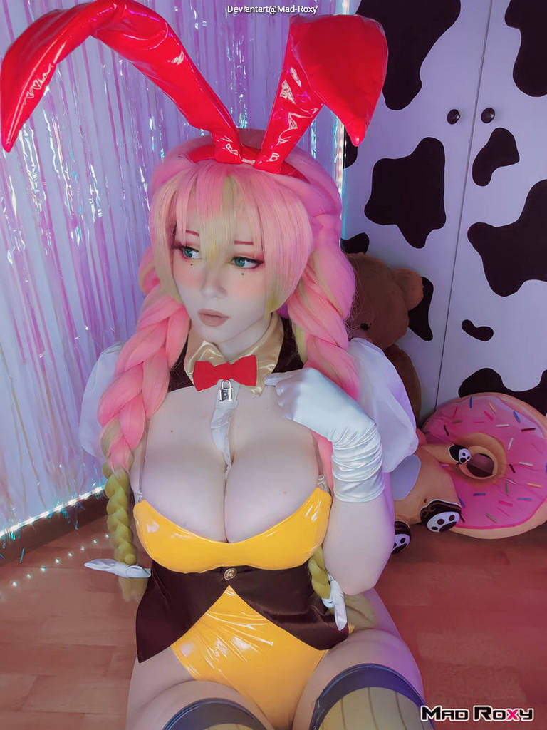 Demon Slayer - Mitsuri Kanroji (Bunny) Cosplay full body portrait