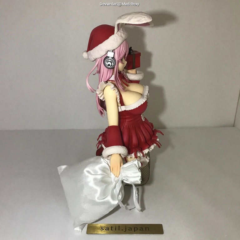 FREEing - Super Sonico - Super Sonico (Santa Bunny Figure) (Christmas) (Lingerie) Cosplay full body portrait photography