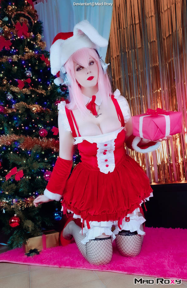 FREEing - Super Sonico - Super Sonico (Santa Bunny Figure) (Christmas) (Lingerie) Cosplay full length photo
