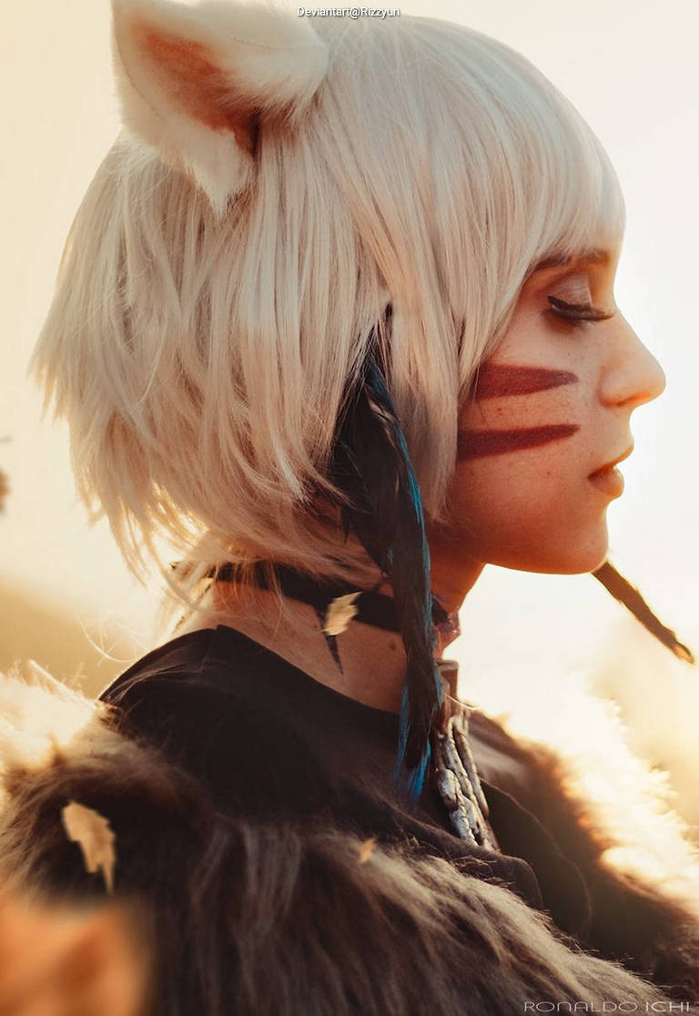 Final Fantasy 14 - Yshtola Rhul (Black Mage) (Shtola) (Master Matoya) Cosplay - full length port. Final Fantasy 14 - Yshtola Rhul (Black Mage) (Shtola) (Master Matoya) Cosplay - full length port.