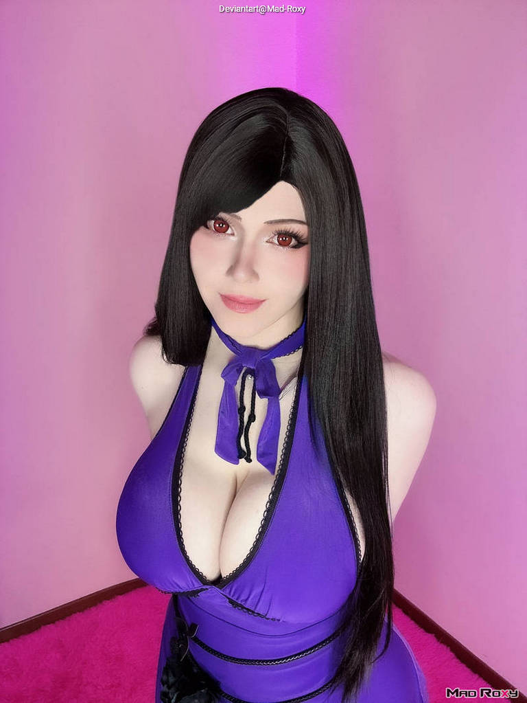 Final Fantasy 7 - Remake - Tifa Lockhart Cosplay character costume portrait