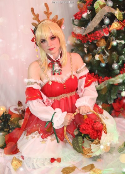 Genshin Impact - Lumine (Travelers Sibling) (Christmas) Cosplay