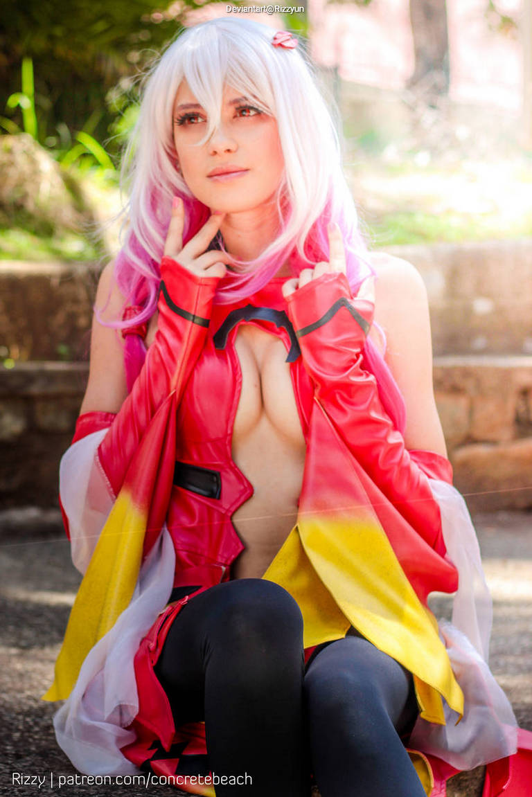 Guilty Crown - Inori Yuzuriha (White Flower) Cosplay full body portrait