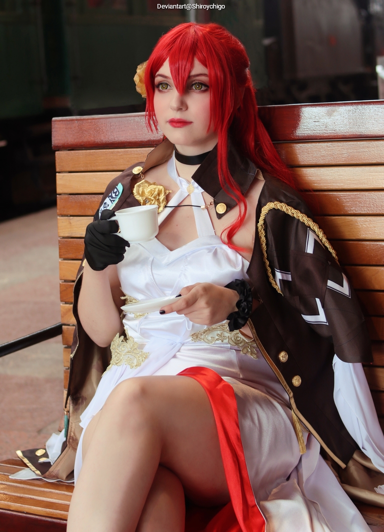 Honkai - Star Rail - Himeko (Starward Explorer) (Explorer of the Stars) Cosplay full body portrait
