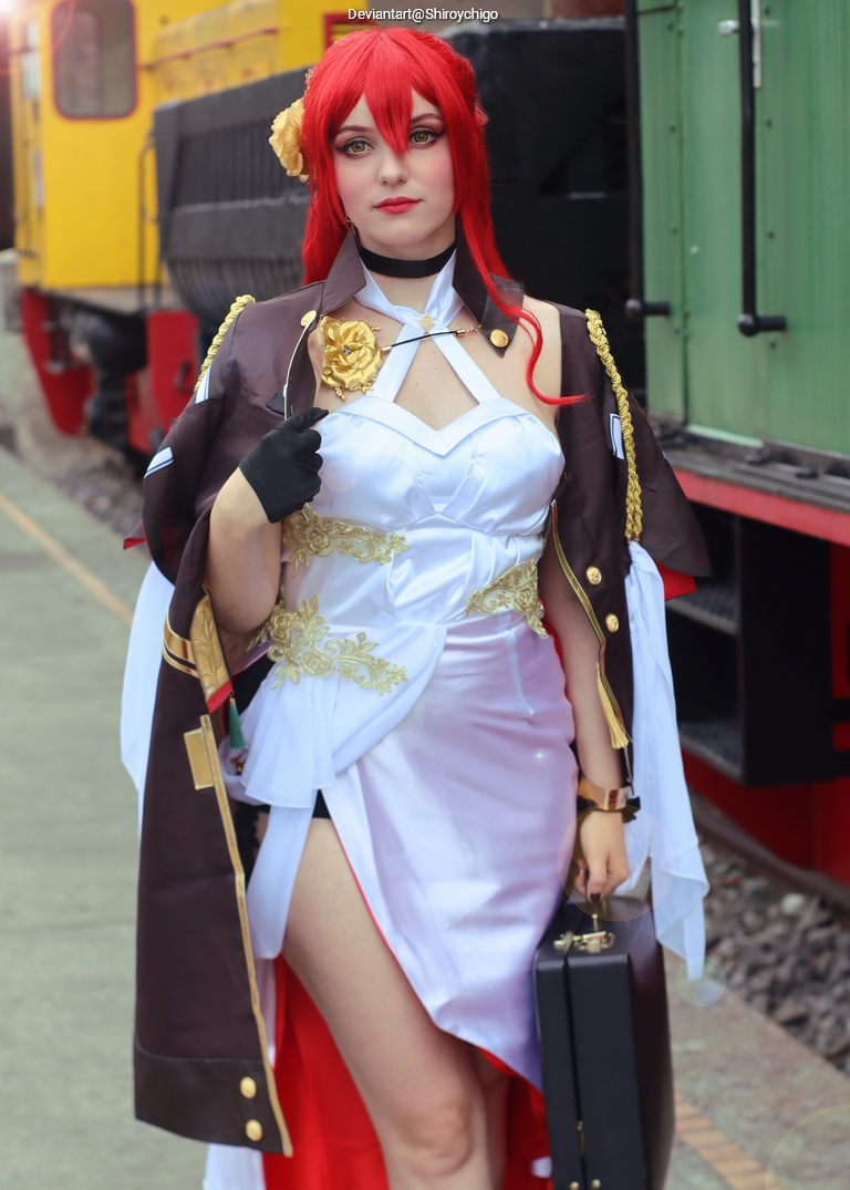 Honkai - Star Rail - Himeko (Starward Explorer) (Explorer of the Stars) Cosplay full length photo