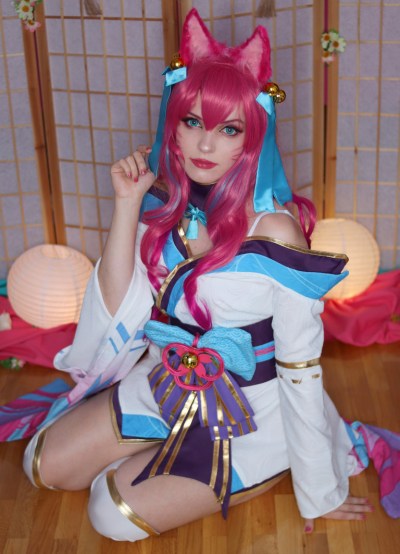 League of Legends - Ahri (The Nine-Tailed Fox) (Spirit Blossom) Cosplay