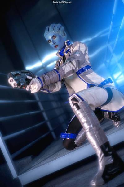 Mass Effect - Liara T Soni Cosplay