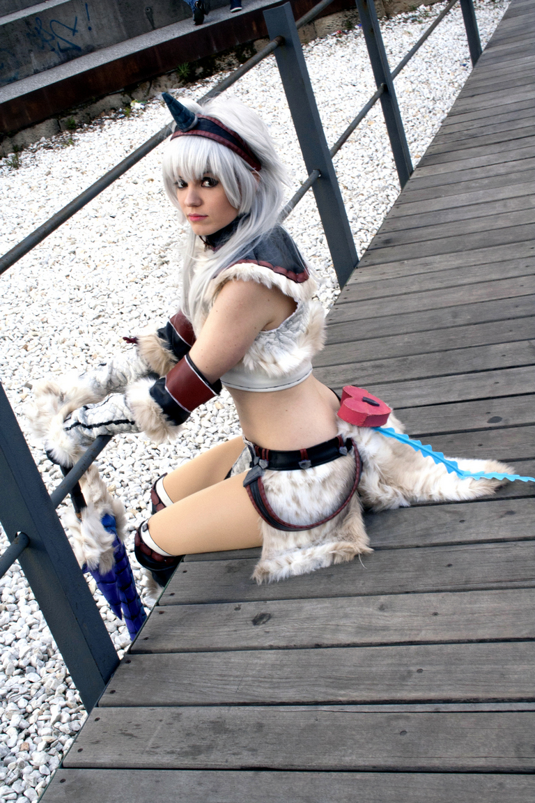 Monster Hunter - Huntress (Kirin) Cosplay full length photo