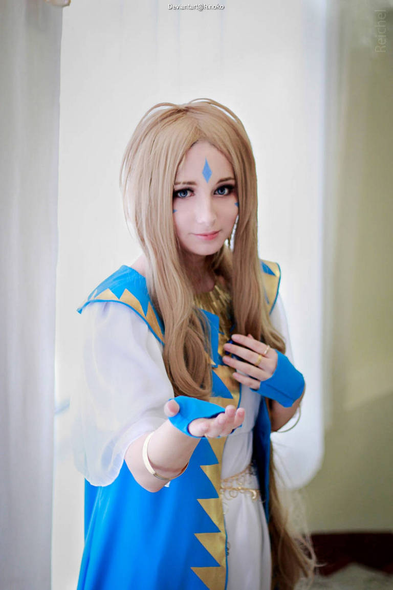 Oh My Goddess! - Belldandy Cosplay full body portrait