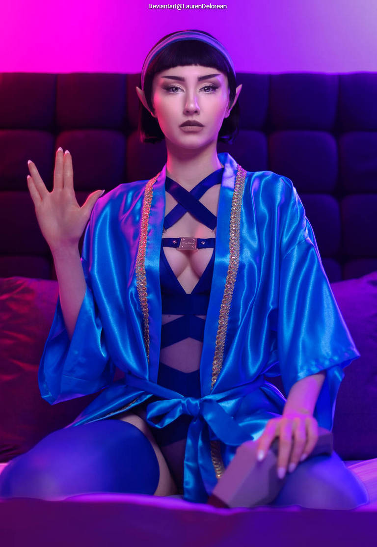 Star Trek - Lower Decks - TLyn Cosplay - sophisticated character portrait Star Trek - Lower Decks - TLyn Cosplay - sophisticated character portrait