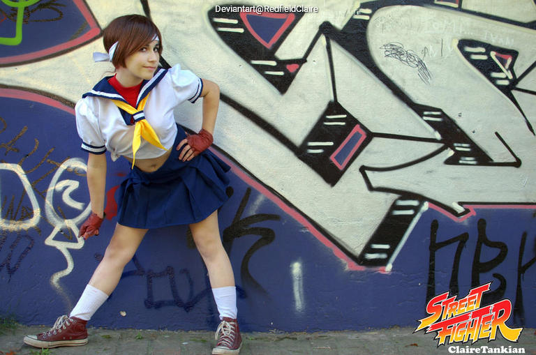 Street Fighter 5 - Sakura Kasugano (Additional Costume Nostalgia) Cosplay full body character photo