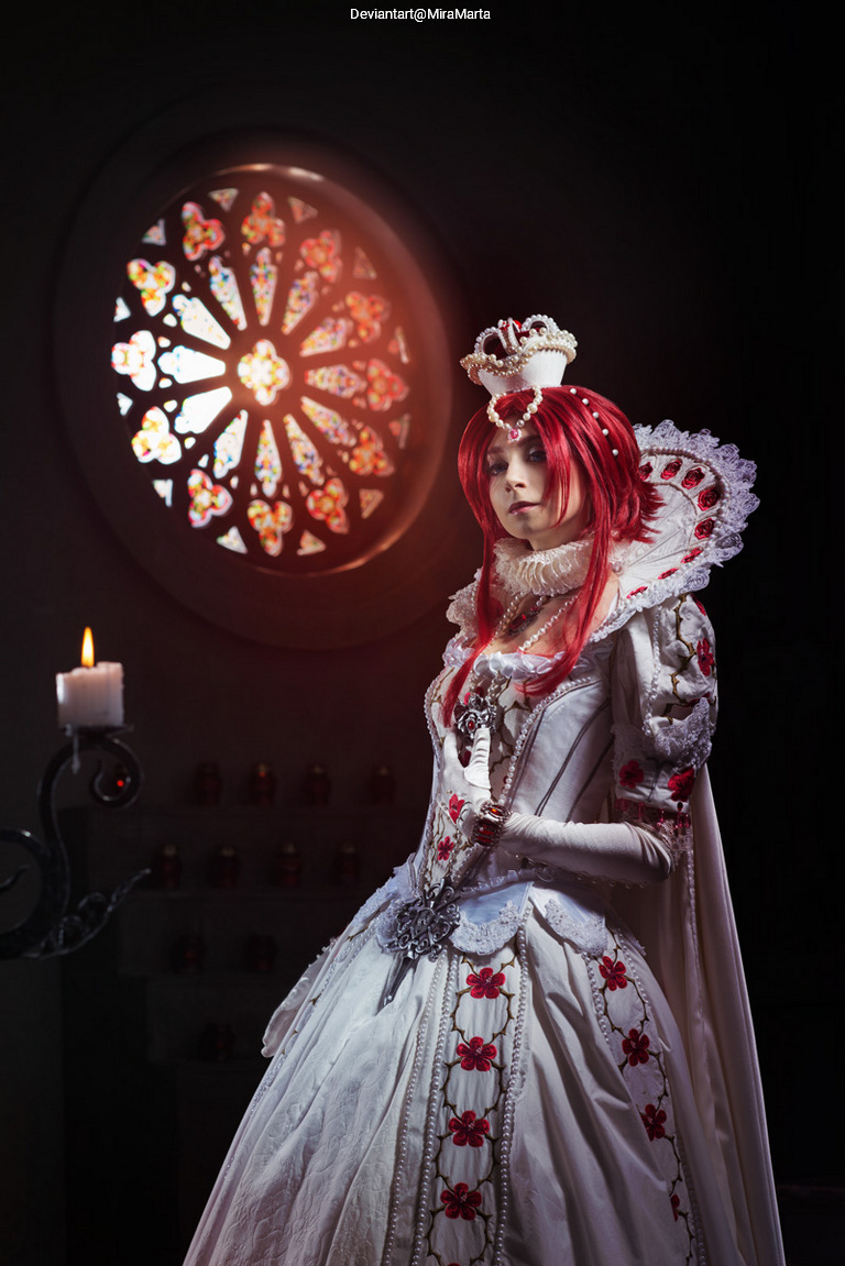 Trinity Blood - Esther Blanchett (Star of Istvan) Cosplay character costume portrait
