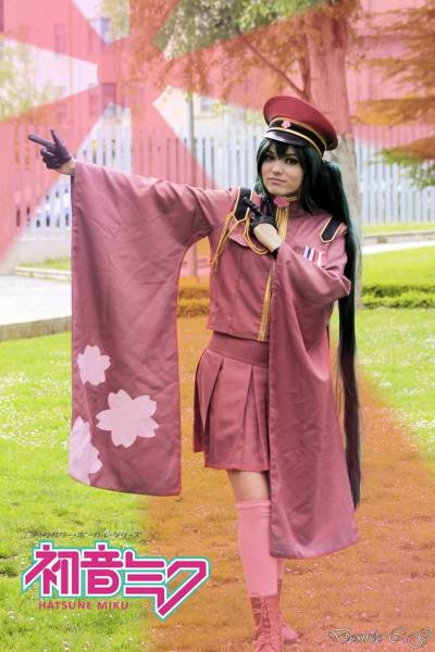 Vocaloid - Hatsune Miku (Senbonzakura) Cosplay