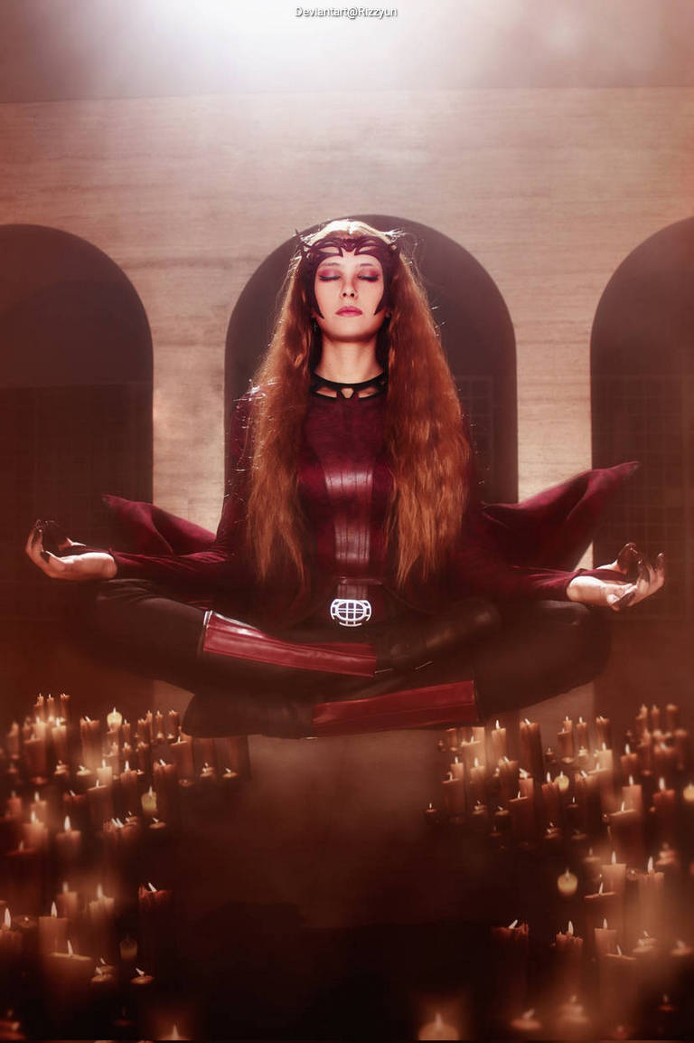 WandaVision - Wanda Django Maximoff (Scarlet Witch) Cosplay character portrait photography