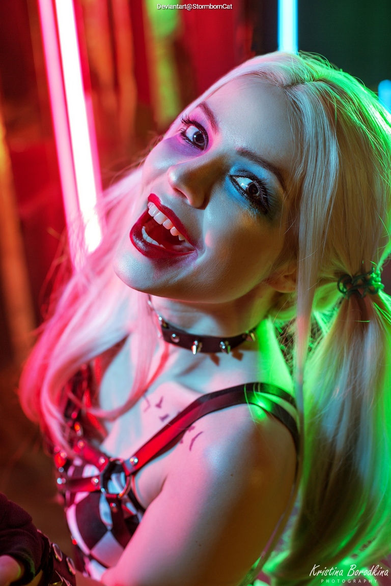Batman - Arkham Knight - Harley Quinn (Harleen Frances Quinzel) Cosplay character portrait photography