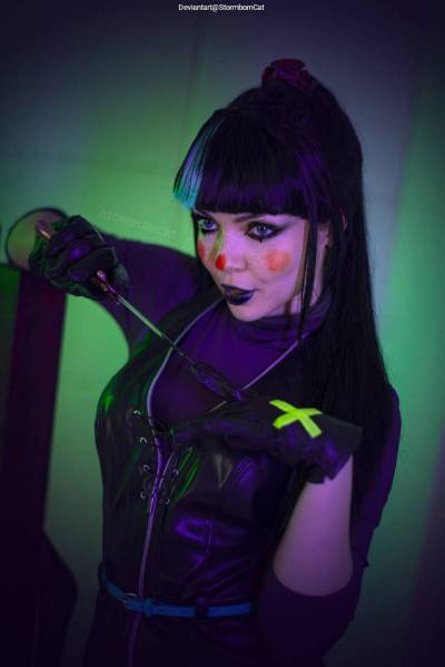 Batman (Vol 3) #89 - Punchline (Alexis Kaye) Cosplay