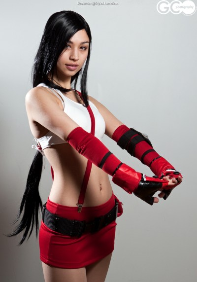 Dissidia Final Fantasy - Tifa Lockhart (Altenative #3 Enforcer) Cosplay