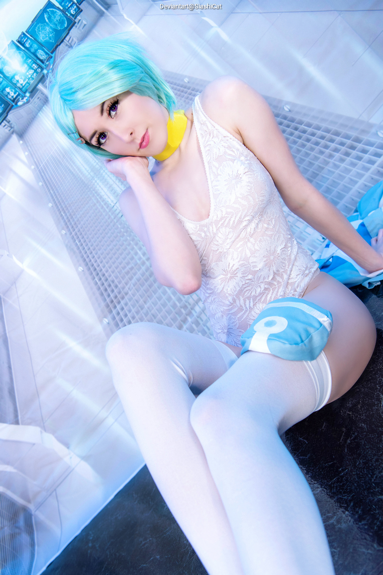 Eureka Seven - Eureka Thurston Cosplay full body portrait
