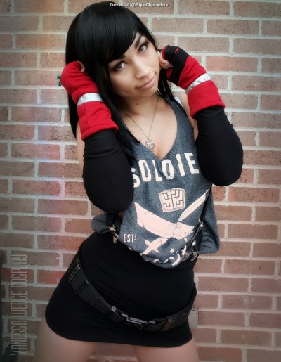 Final Fantasy 7 - Tifa Lockhart (T-Shirt) (Concept) Cosplay