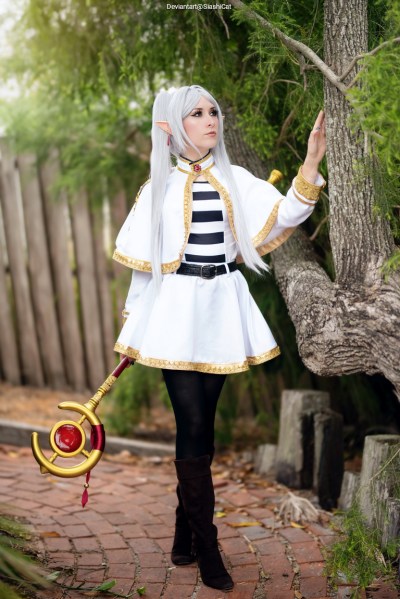 Frieren - Beyond Journeys End - Frieren (The Slayer) Cosplay