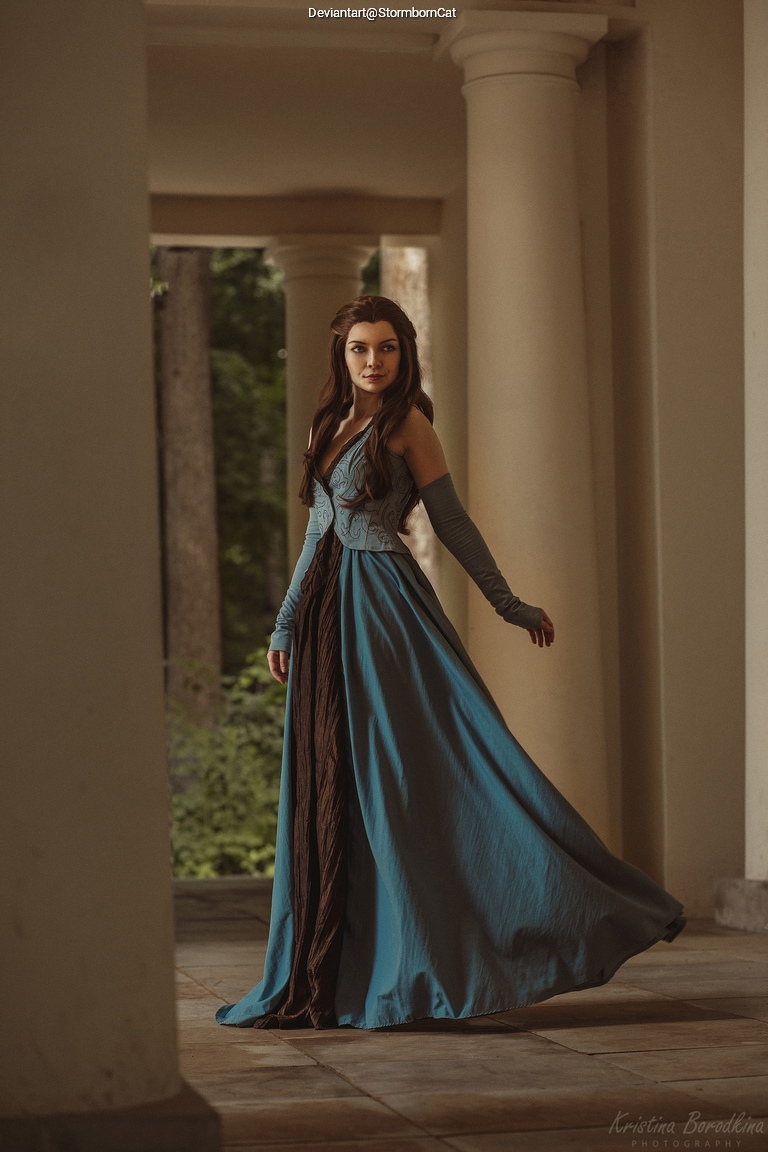 Game of Thrones - Margaery Tyrell (Queen Consort) Cosplay character portrait photography